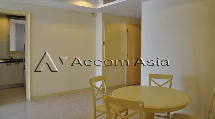  2 Bedrooms  Condominium For Rent in Sukhumvit, Bangkok  near BTS Thong Lo (13000762)