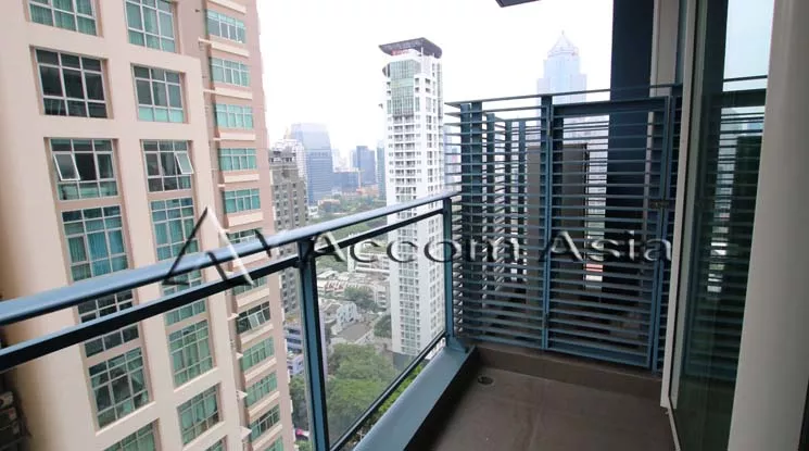  2 Bedrooms  Condominium For Rent in Ploenchit, Bangkok  near BTS Chitlom (13000766)