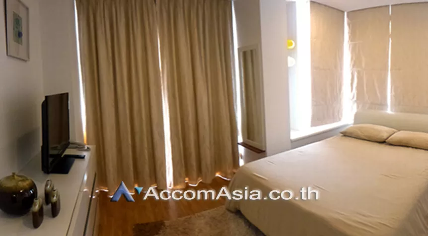  2 Bedrooms  Condominium For Rent in Sukhumvit, Bangkok  near BTS Thong Lo (13000822)