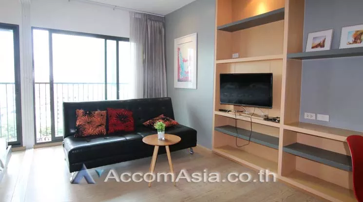  1 Bedroom  Condominium For Rent in Sukhumvit, Bangkok  near BTS Thong Lo (13000824)