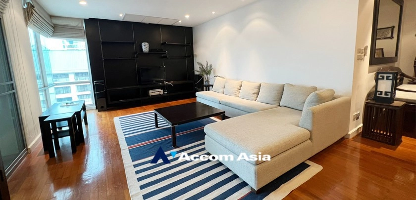 Pet friendly |  Grand Langsuan Condominium  3 Bedroom for Rent BTS Chitlom in Ploenchit Bangkok