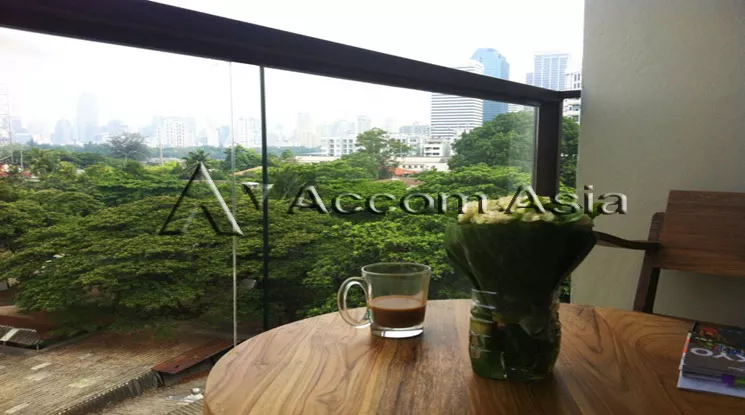  1 Bedroom  Condominium For Rent in Sukhumvit, Bangkok  near BTS Asok (13000907)