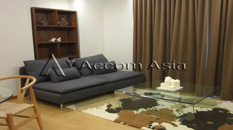  2 Bedrooms  Condominium For Rent in Sukhumvit, Bangkok  near BTS Thong Lo (13000968)