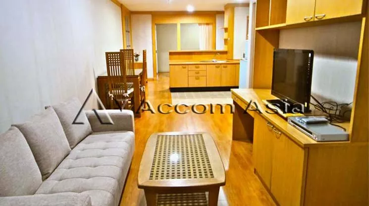  2 Bedrooms  Condominium For Rent in Sukhumvit, Bangkok  near BTS Phrom Phong (13001047)