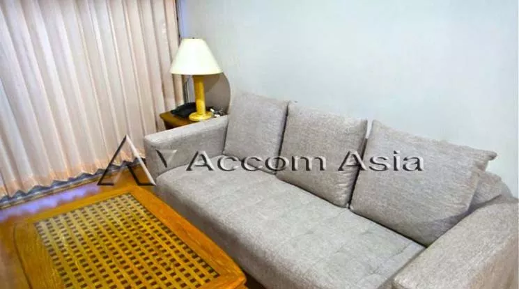  2 Bedrooms  Condominium For Rent in Sukhumvit, Bangkok  near BTS Phrom Phong (13001047)