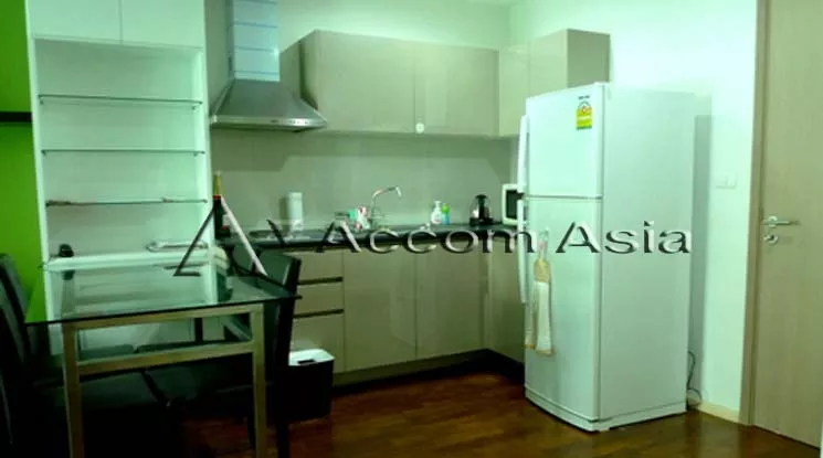  1 Bedroom  Condominium For Rent in Sukhumvit, Bangkok  near BTS Nana (13001095)