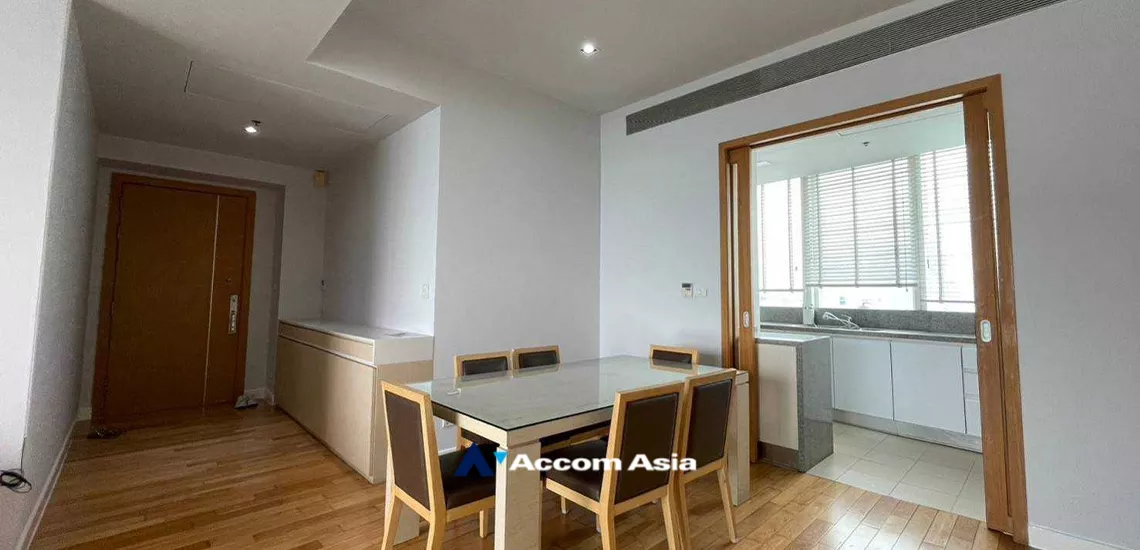  3 Bedrooms  Condominium For Rent in Sukhumvit, Bangkok  near BTS Asok - MRT Sukhumvit (13001104)