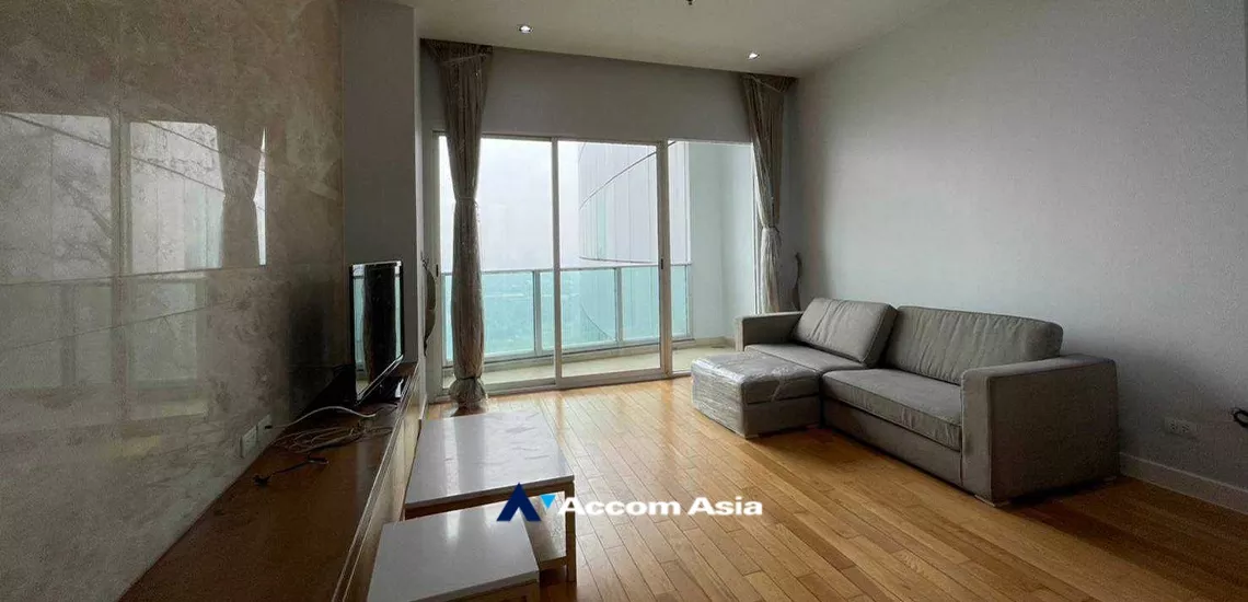  3 Bedrooms  Condominium For Rent in Sukhumvit, Bangkok  near BTS Asok - MRT Sukhumvit (13001104)