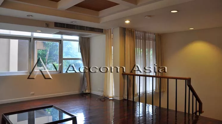  1  3 br Apartment For Rent in Ploenchit ,Bangkok BTS Ploenchit at Set among tropical atmosphere 13001127