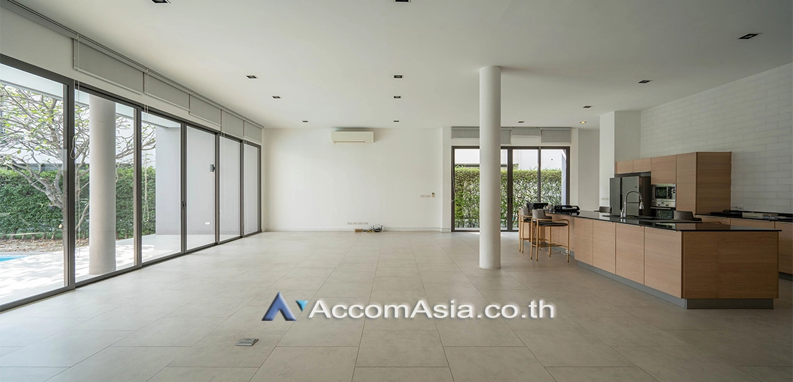 5  4 br House For Rent in Sukhumvit ,Bangkok BTS Thong Lo 13001299