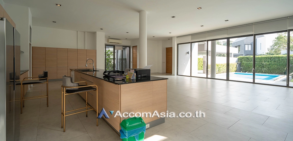 7  4 br House For Rent in Sukhumvit ,Bangkok BTS Thong Lo 13001299