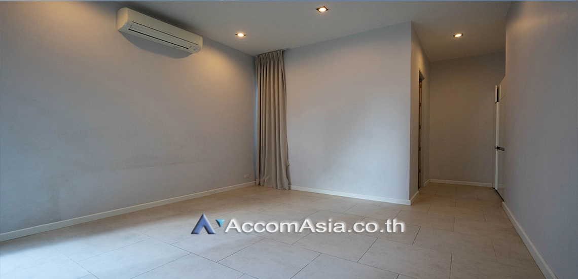 10  4 br House For Rent in Sukhumvit ,Bangkok BTS Thong Lo 13001299