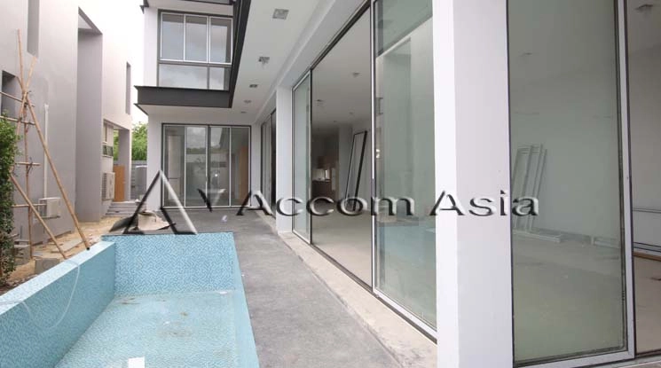 9  4 br House For Rent in Sukhumvit ,Bangkok BTS Thong Lo 13001300