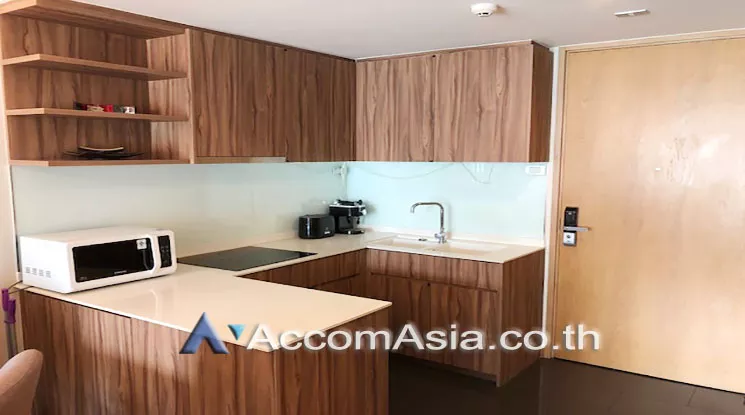  2 Bedrooms  Condominium For Rent in Sukhumvit, Bangkok  near BTS Phrom Phong (13001310)