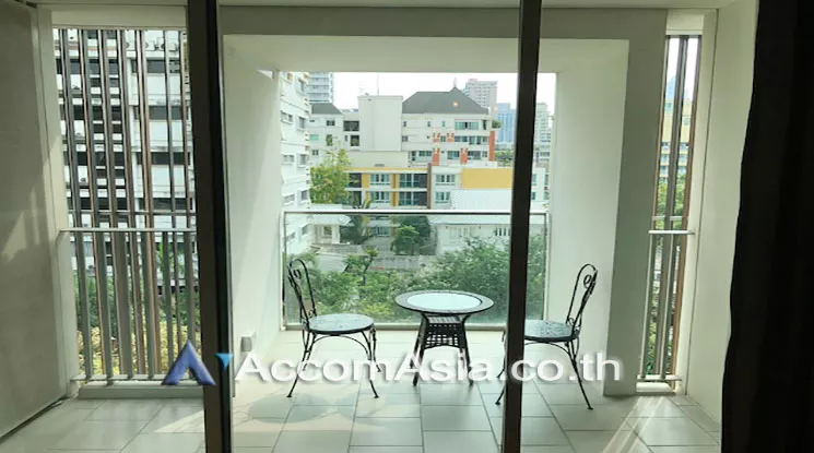  2 Bedrooms  Condominium For Rent in Sukhumvit, Bangkok  near BTS Phrom Phong (13001310)