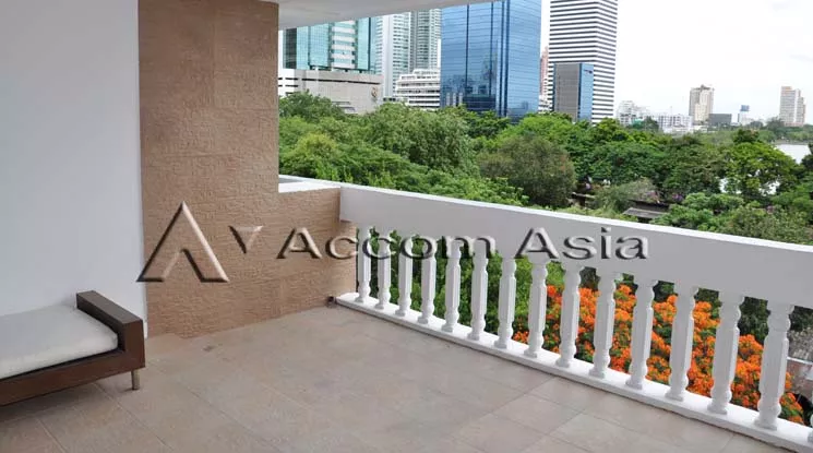 Pet friendly |  3 Bedrooms  Apartment For Rent in Sukhumvit, Bangkok  near BTS Asok - MRT Sukhumvit (13001315)