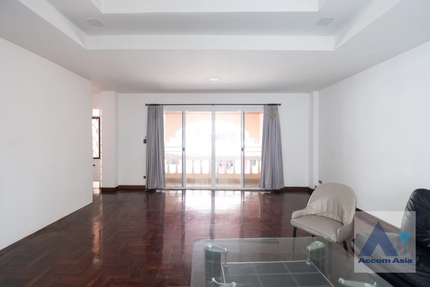 8  5 br Townhouse For Rent in Sukhumvit ,Bangkok BTS Thong Lo at Thonglo Classic Home 13001499