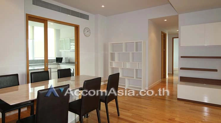  3 Bedrooms  Condominium For Rent & Sale in Sukhumvit, Bangkok  near BTS Asok - MRT Sukhumvit (13001597)