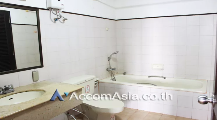 9  2 br Condominium For Rent in Sukhumvit ,Bangkok BTS Phrom Phong at Acadamia Grand Tower 13001641