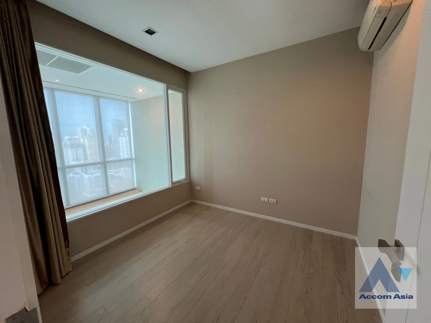 11  2 br Condominium For Rent in Sukhumvit ,Bangkok BTS Asok at The Room Sukhumvit 21 13001650