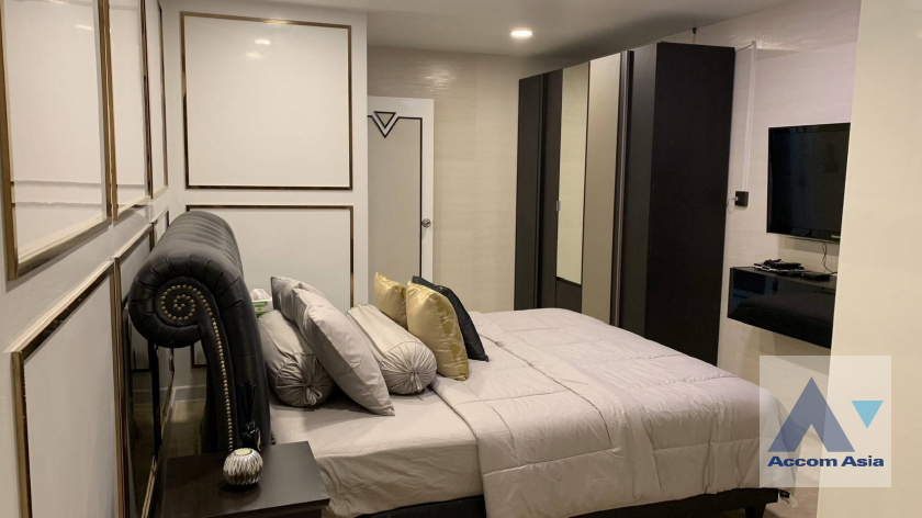 7  1 br Condominium For Rent in Silom ,Bangkok BTS Chong Nonsi at Pearl Garden 13001678