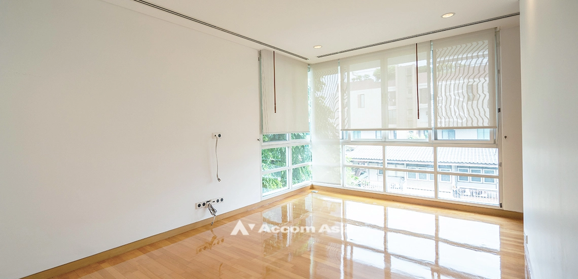 15  4 br House for rent and sale in Charoenkrung ,Bangkok BTS Chong Nonsi - MRT Khlong Toei at The Trees Sathorn 13001747