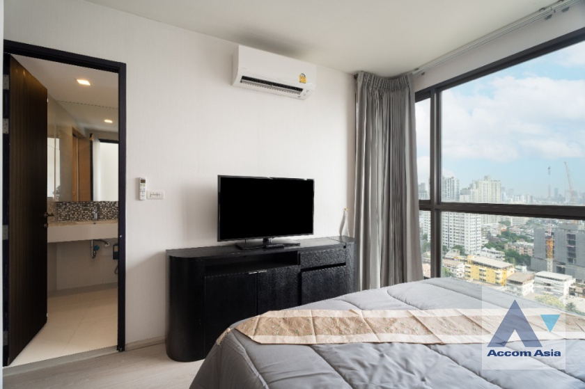 11  2 br Condominium for rent and sale in Sukhumvit ,Bangkok BTS Phra khanong at Rhythm Sukhumvit 44/1   13001826