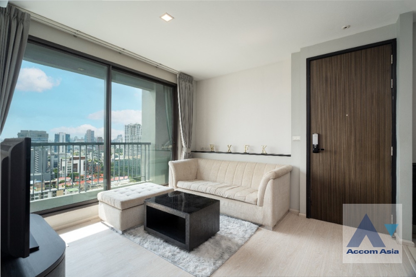 Corner Unit |  2 Bedrooms  Condominium For Rent & Sale in Sukhumvit, Bangkok  near BTS Phra khanong (13001826)