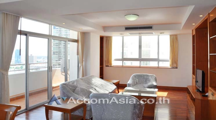 Pet friendly |  Residences in mind Apartment  3 Bedroom for Rent BTS Phrom Phong in Sukhumvit Bangkok