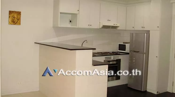  1 Bedroom  Condominium For Rent & Sale in Sukhumvit, Bangkok  near BTS Nana (13001936)