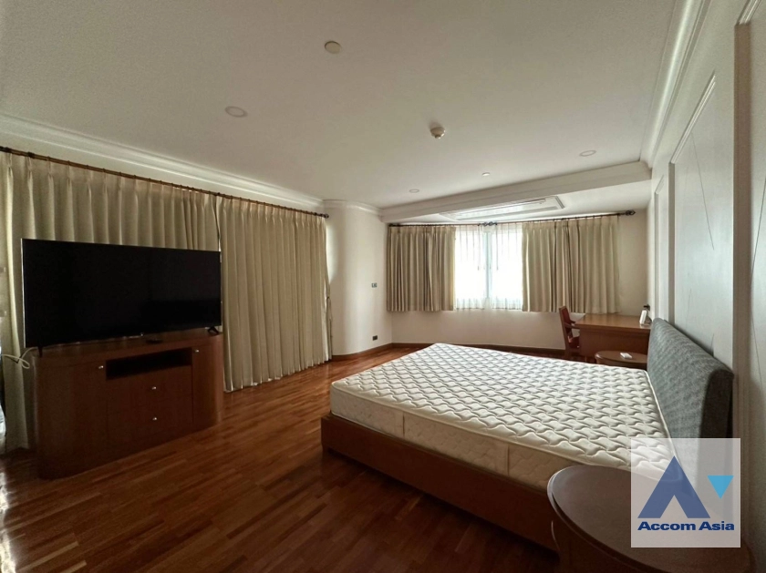 13  2 br Apartment For Rent in Sukhumvit ,Bangkok BTS Nana at Fully Furnished Suites 13001950