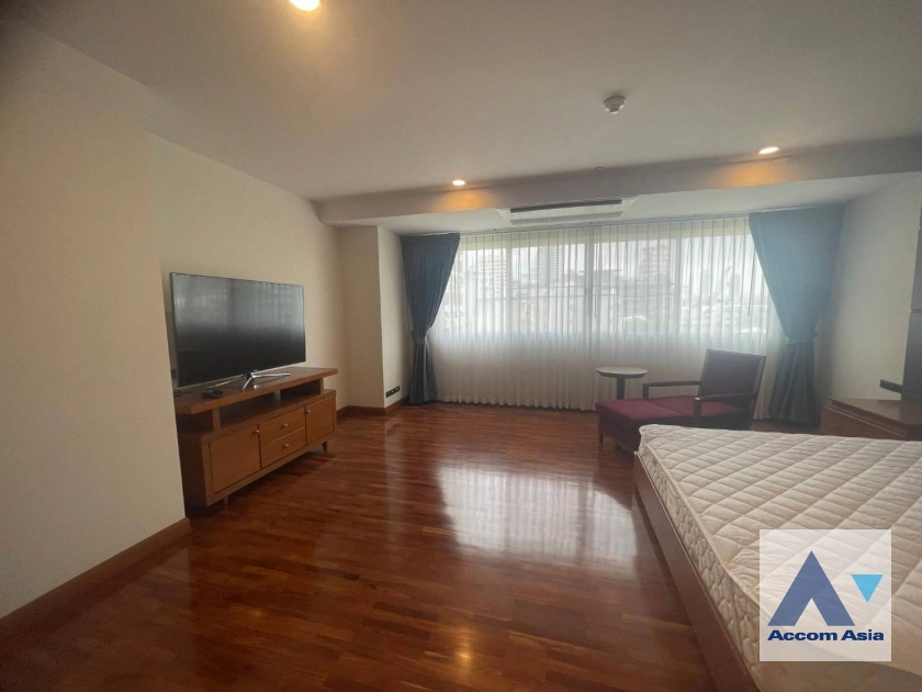 19  2 br Apartment For Rent in Sukhumvit ,Bangkok BTS Nana at Fully Furnished Suites 13001950