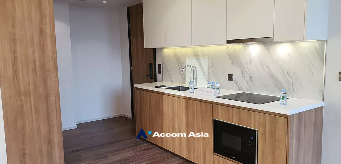  2 Bedrooms  Condominium For Rent & Sale in Sukhumvit, Bangkok  near BTS Thong Lo (13001974)