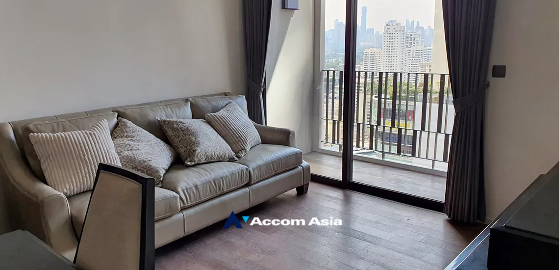  2 Bedrooms  Condominium For Rent & Sale in Sukhumvit, Bangkok  near BTS Thong Lo (13001974)