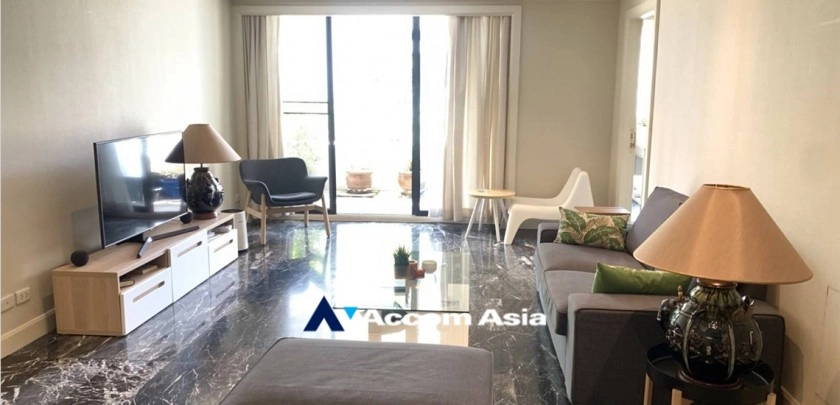  2 Bedrooms  Condominium For Rent & Sale in Ploenchit, Bangkok  near BTS Chitlom (13001993)