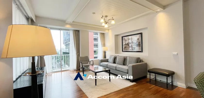  1 Bedroom  Condominium For Rent in Ploenchit, Bangkok  near BTS Chitlom (13002071)