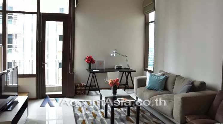  1 Bedroom  Condominium For Rent in Sukhumvit, Bangkok  near BTS Phrom Phong (13002155)