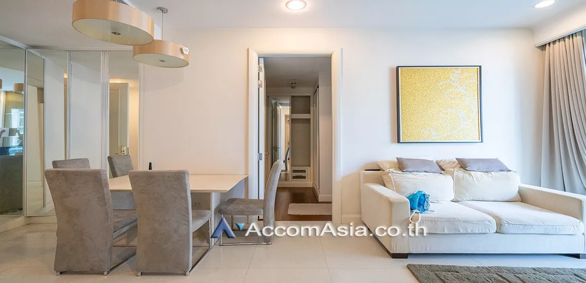  2 Bedrooms  Condominium For Rent & Sale in Ploenchit, Bangkok  near BTS Chitlom (13002157)