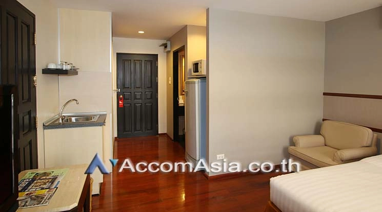  Studio  Apartment For Rent in Sukhumvit, Bangkok  near MRT Phetchaburi (13002173)