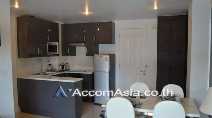  2 Bedrooms  Condominium For Rent in Sukhumvit, Bangkok  near BTS Thong Lo (13002248)