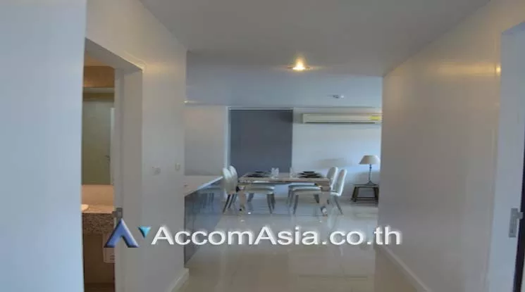  2 Bedrooms  Condominium For Rent in Sukhumvit, Bangkok  near BTS Thong Lo (13002248)