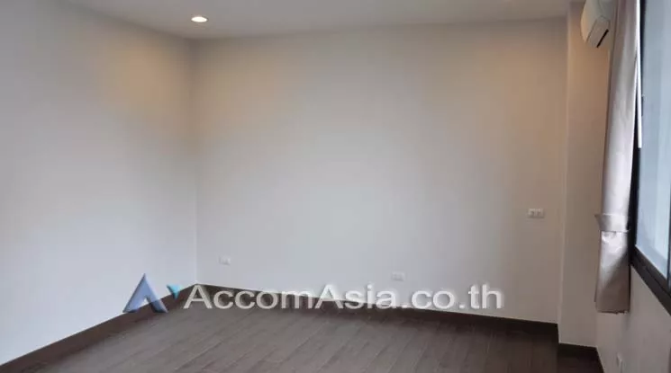 11  3 br Apartment For Rent in Sukhumvit ,Bangkok BTS Ekkamai at Nice Place at Ekkamai 13002305