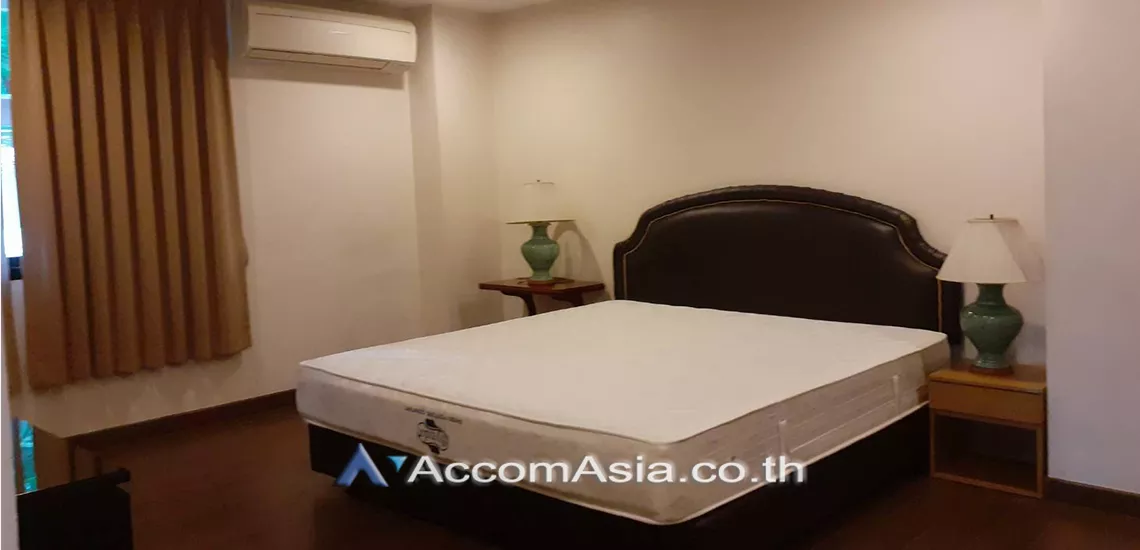 8  3 br Apartment For Rent in Sukhumvit ,Bangkok BTS Ekkamai at Nice Place at Ekkamai 13002332