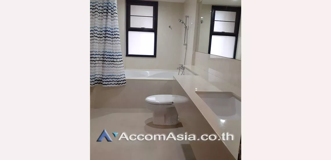 12  3 br Apartment For Rent in Sukhumvit ,Bangkok BTS Ekkamai at Nice Place at Ekkamai 13002332