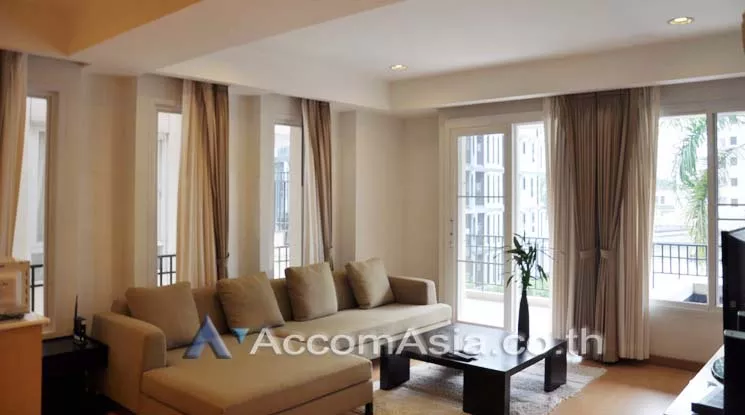  2 Bedrooms  Apartment For Rent in Sukhumvit, Bangkok  near BTS Phrom Phong (13002353)