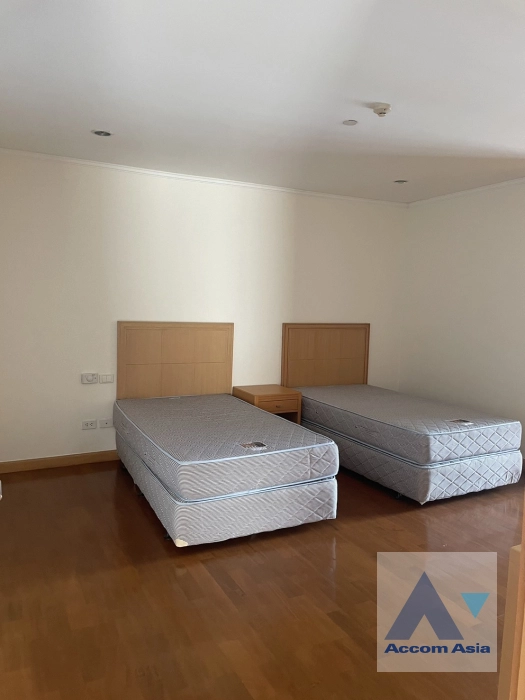 10  3 br Apartment For Rent in Sukhumvit ,Bangkok BTS Phrom Phong at High-quality facility 13002354