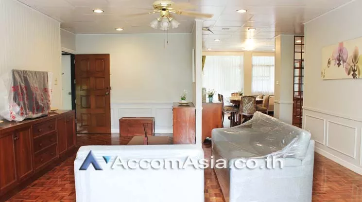 Big Balcony |  3 Bedrooms  Apartment For Rent in Sukhumvit, Bangkok  near BTS Phrom Phong (13002370)