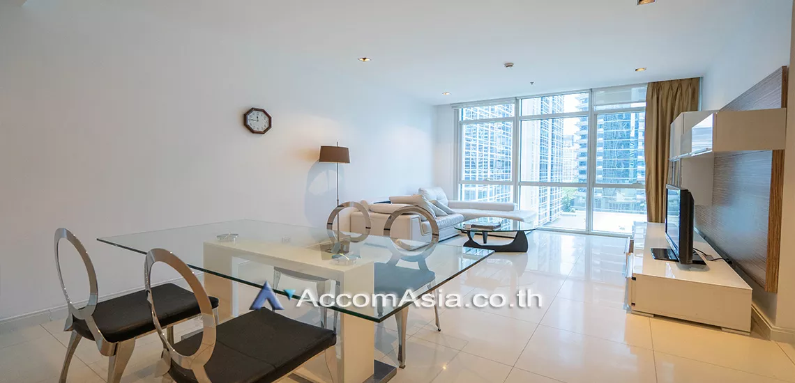  2 Bedrooms  Condominium For Rent in Ploenchit, Bangkok  near BTS Ploenchit (13002379)