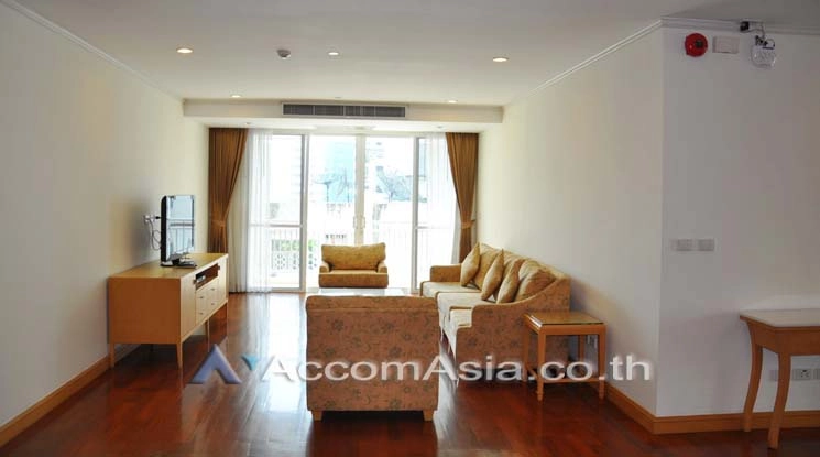 Pet friendly |  3 Bedrooms  Apartment For Rent in Sukhumvit, Bangkok  near BTS Phrom Phong (13002402)