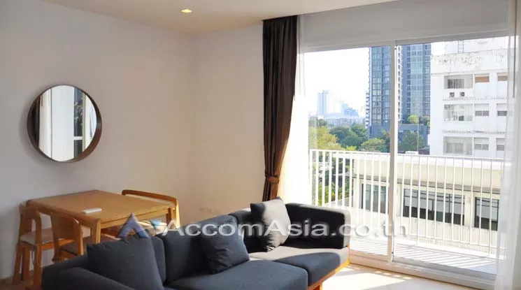  2 Bedrooms  Condominium For Rent in Sukhumvit, Bangkok  near BTS Thong Lo (13002460)